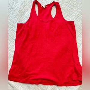 Red tank top ( looks dark red but it’s not that dark )